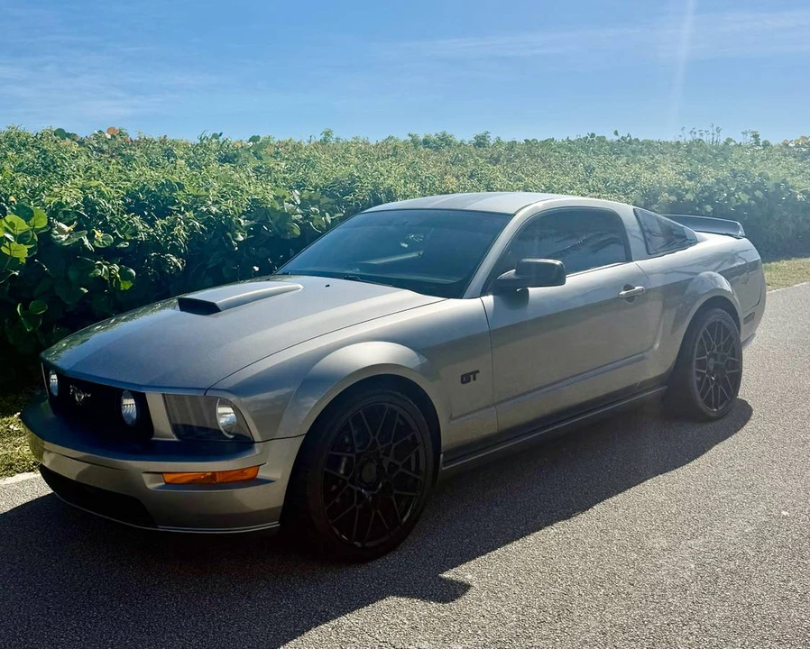 2009 Ford S197 Mustang GT - Image 3 of 15