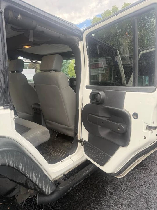 2009 Jeep JK Wrangler - Image 10 of 14
