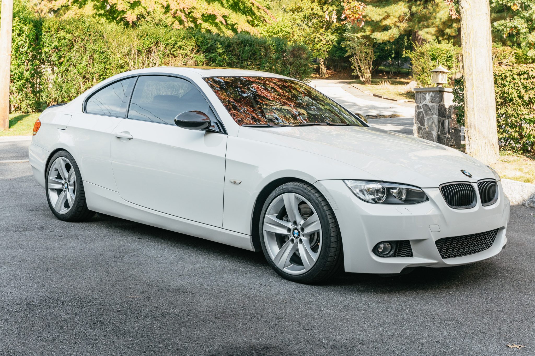 35k-Mile 2009 BMW 335i Coupe 6-Speed