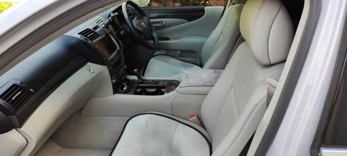 2009 Lexus LS 4th Gen - Image 7 of 9