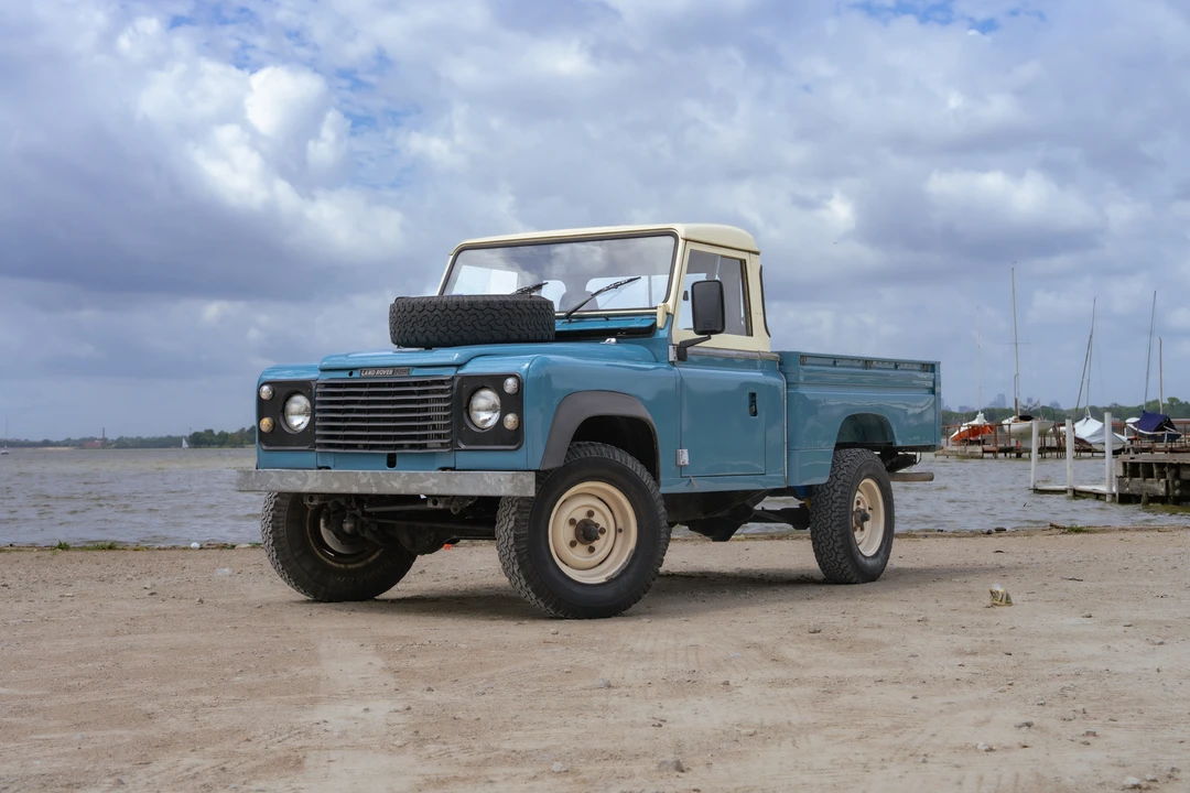 1983 Land Rover Defender 110 - Image 2 of 31