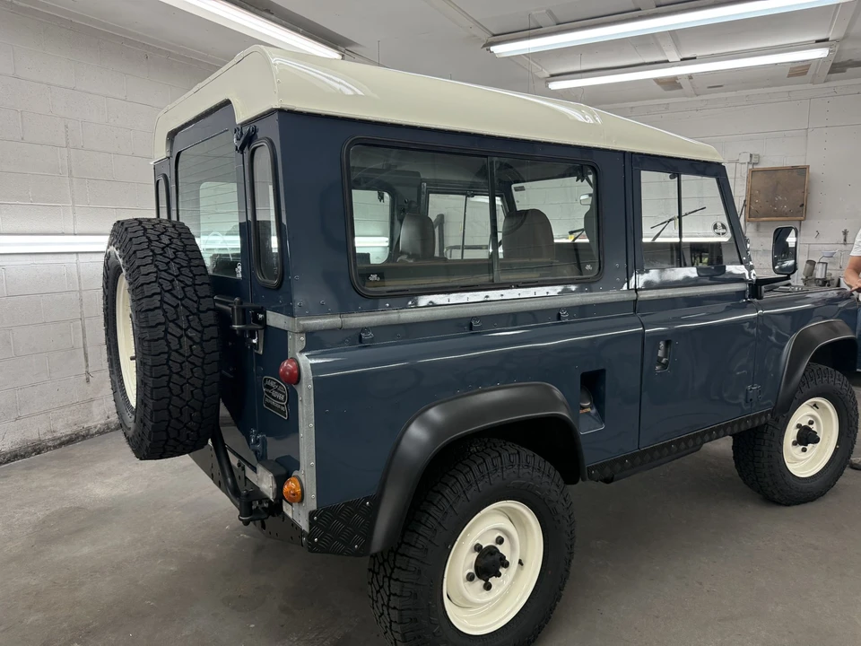 1985 Land Rover Defender 90 - Image 16 of 31