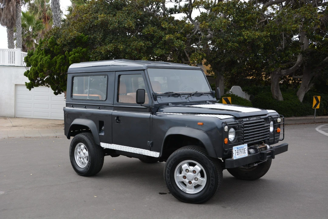 1985 Land Rover Defender 90 - Image 2 of 31