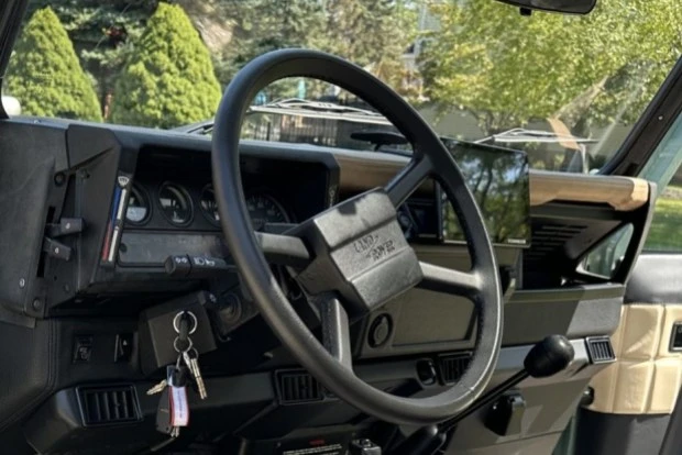 1988 Land Rover Defender 110 - Image 6 of 9