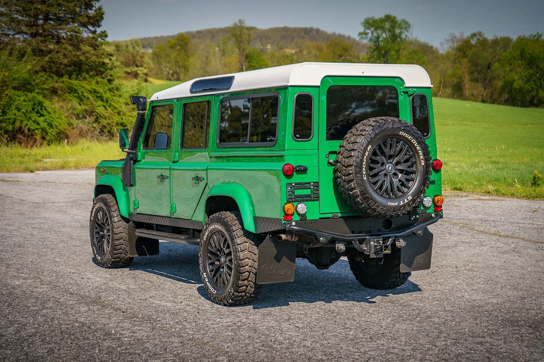 1989 Land Rover Defender 110 - Image 14 of 31