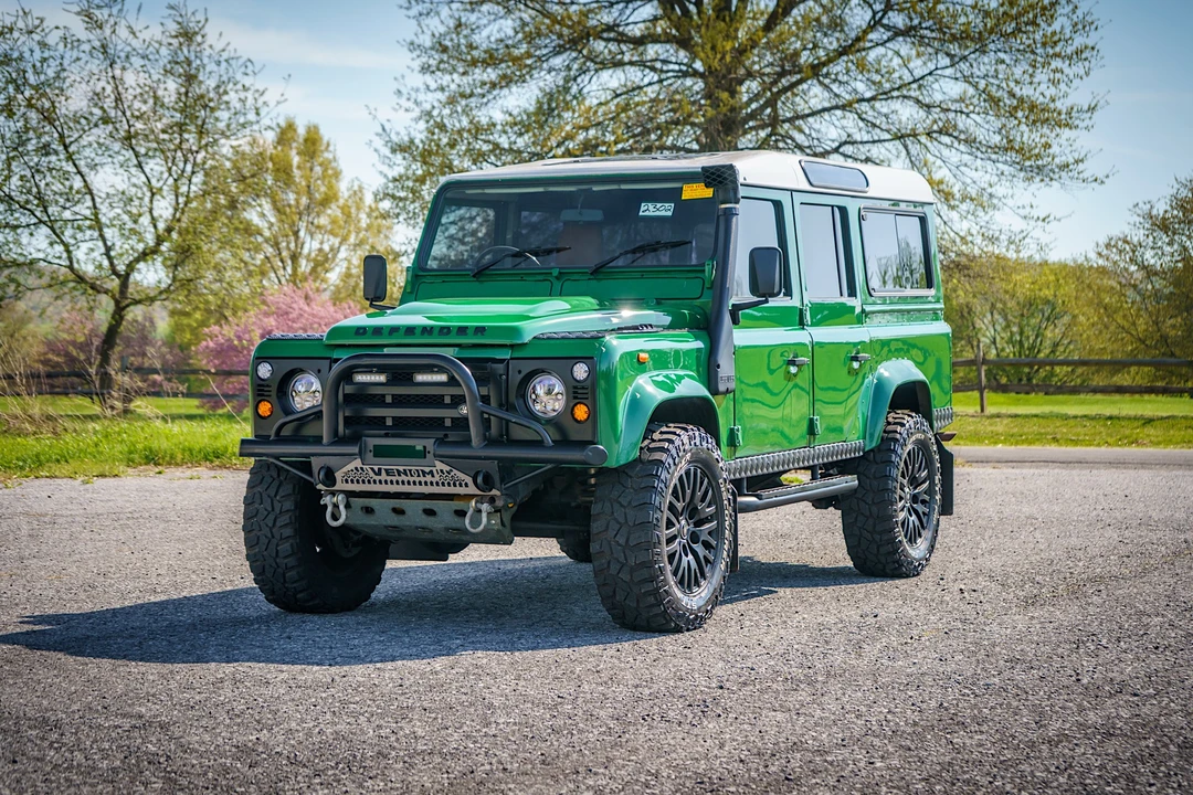 1989 Land Rover Defender 110 - Image 8 of 31