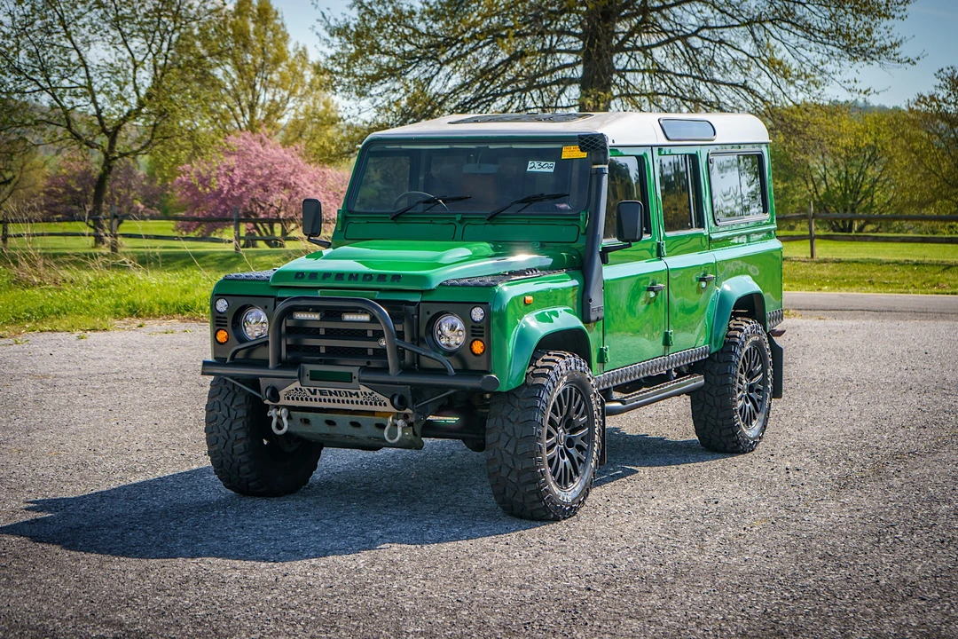 1989 Land Rover Defender 110 - Image 6 of 31