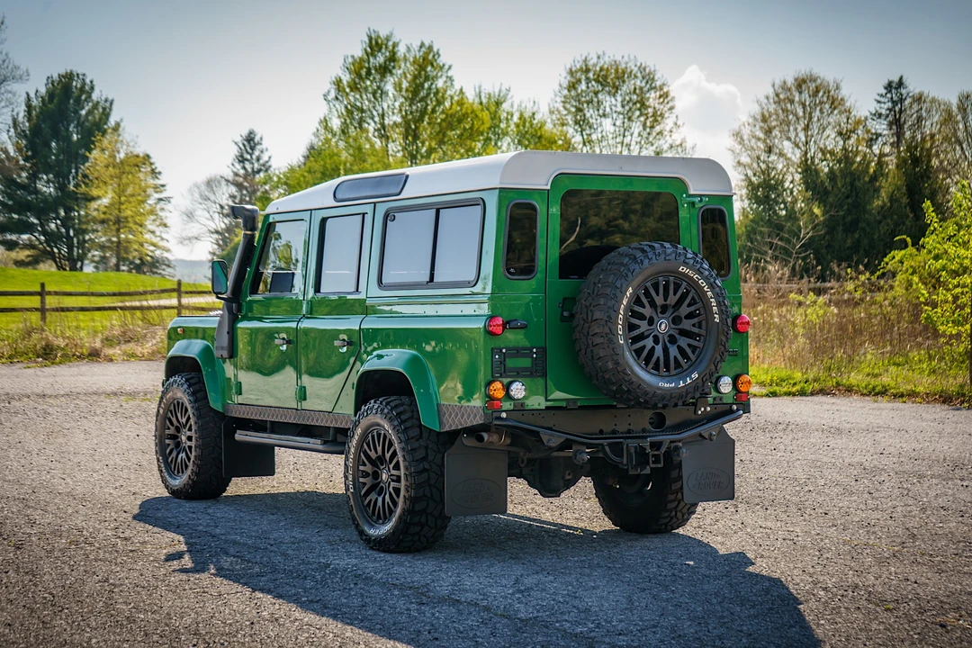1989 Land Rover Defender 110 - Image 17 of 31