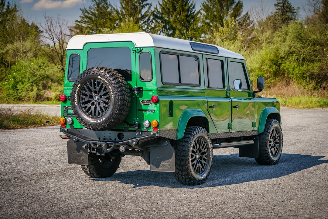 1989 Land Rover Defender 110 - Image 16 of 31