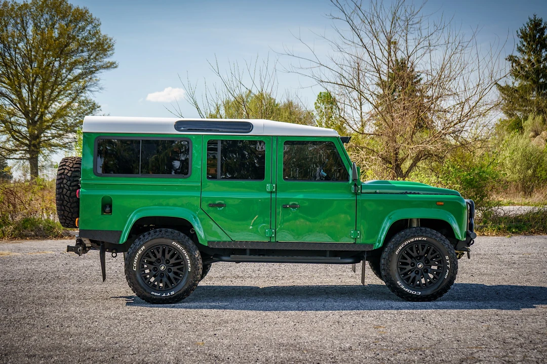 1989 Land Rover Defender 110 - Image 18 of 31