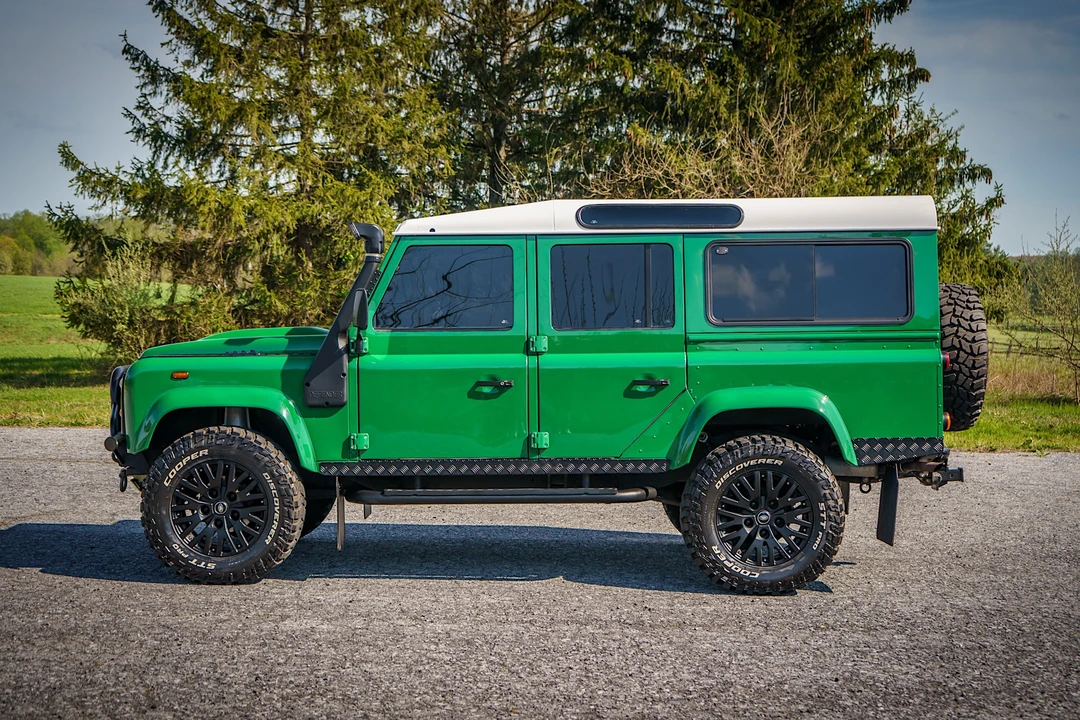1989 Land Rover Defender 110 - Image 15 of 31