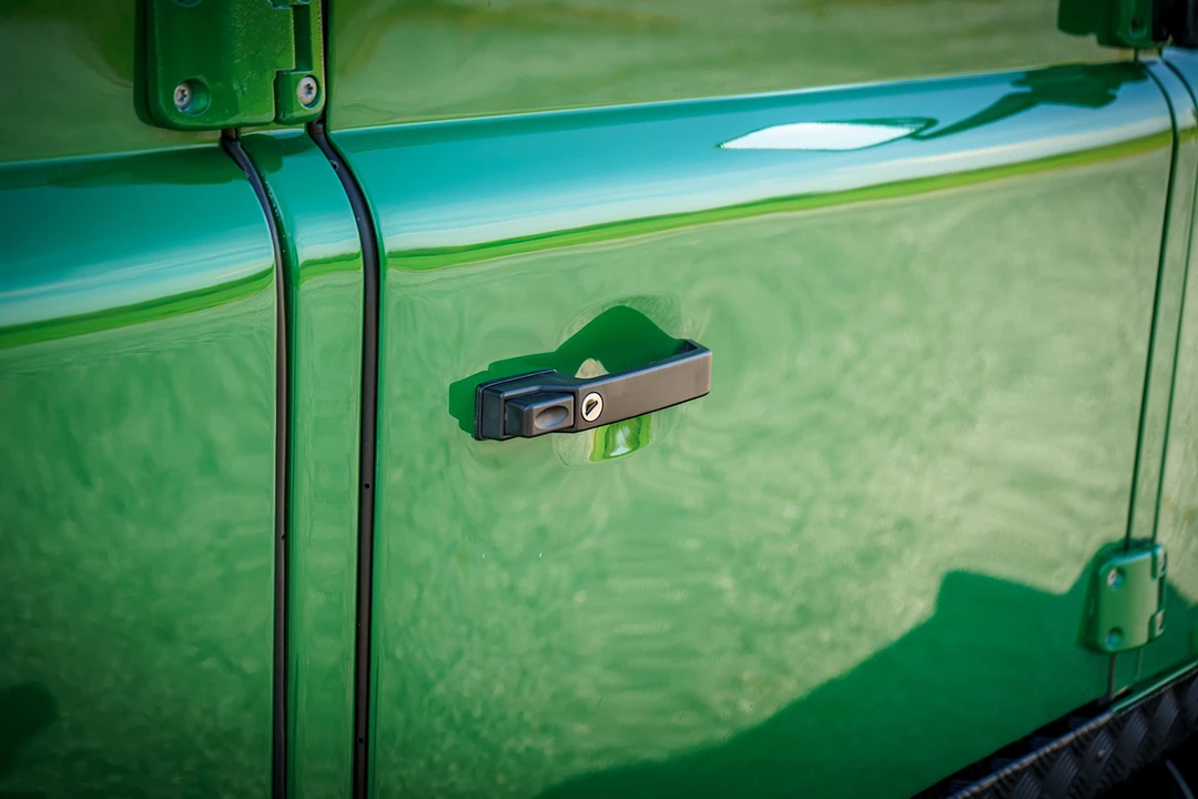 1989 Land Rover Defender 110 - Image 23 of 31