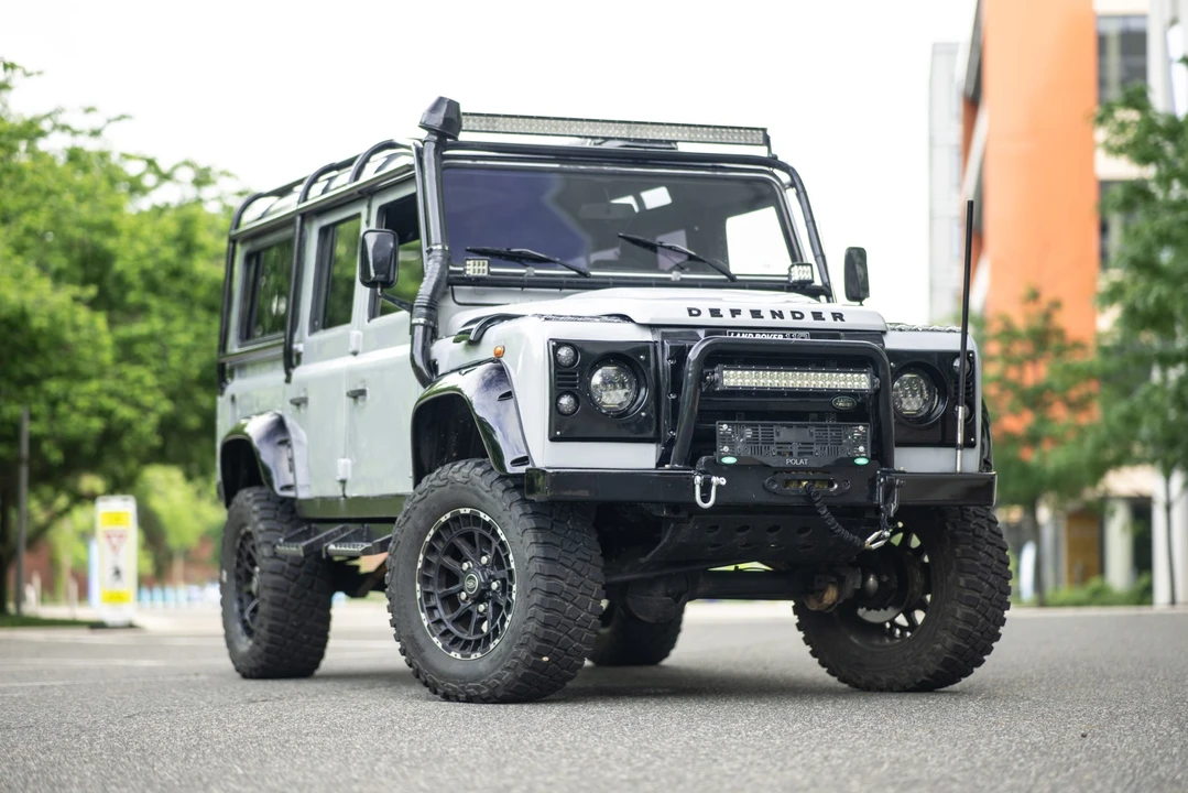 1992 Land Rover Defender 110 - Image 25 of 31