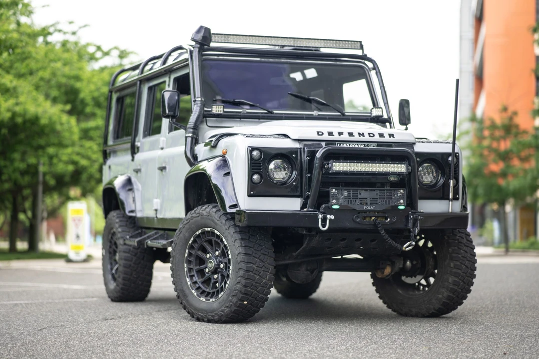 1992 Land Rover Defender 110 - Image 26 of 31