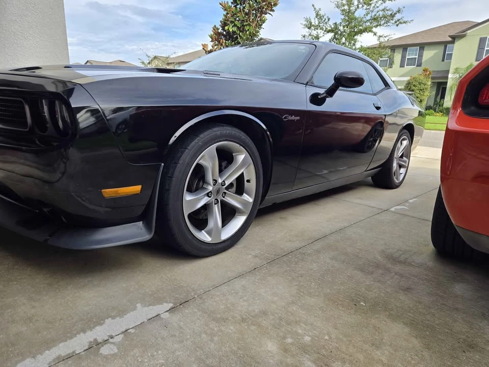 2010 Dodge Challenger SRT8 & 392 3rd Gen - Image 5 of 20
