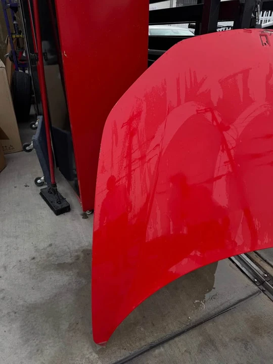 2010 Parts & Memorabilia Bodywork - Image 2 of 10