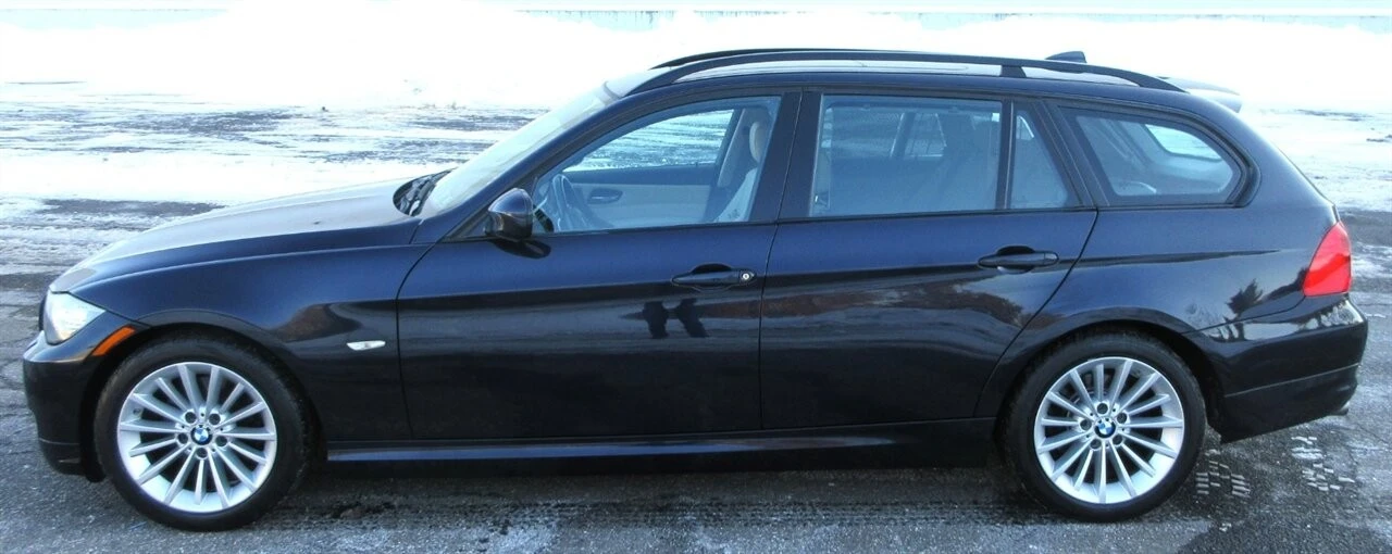 2010 BMW E90 3 Series Sedan - Image 13 of 21