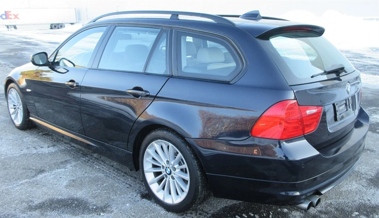 2010 BMW E90 3 Series Sedan - Image 11 of 21