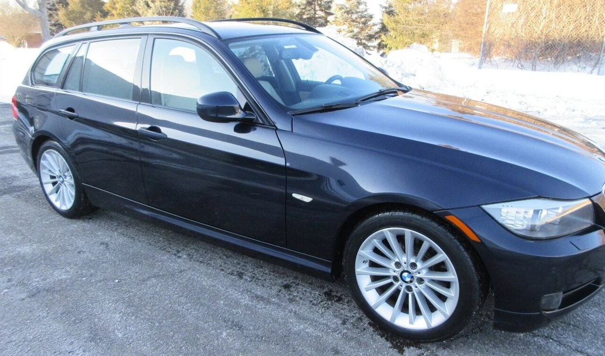 2010 BMW E90 3 Series Sedan - Image 17 of 21