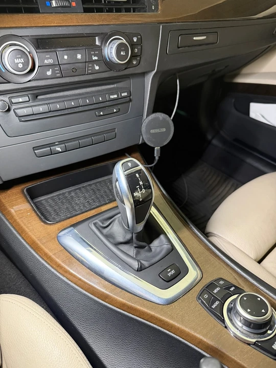 2010 BMW E90 335i Sedan - Image 6 of 7