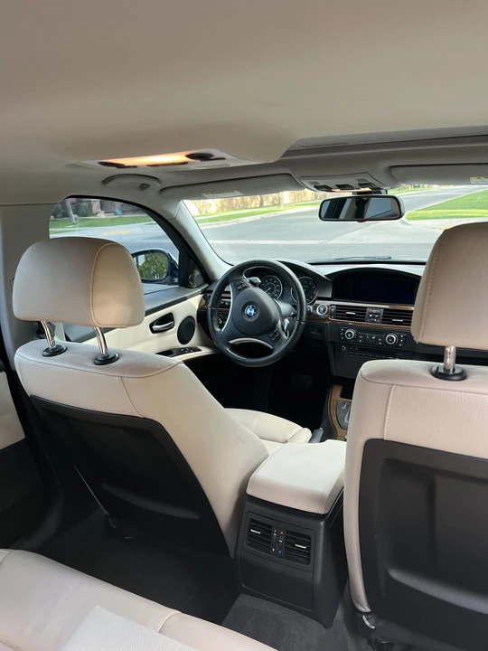 2010 BMW E90 335i Sedan - Image 4 of 7