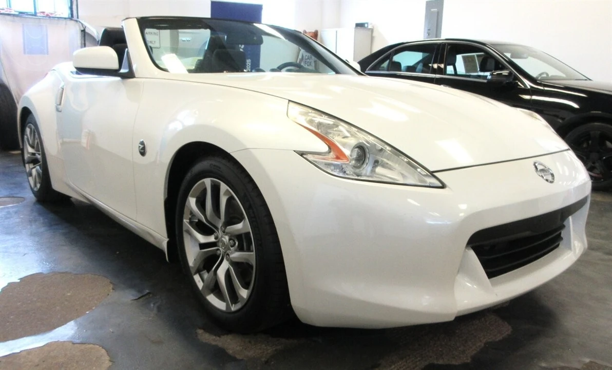 2010 Nissan 370Z 6th Gen - Image 2 of 24