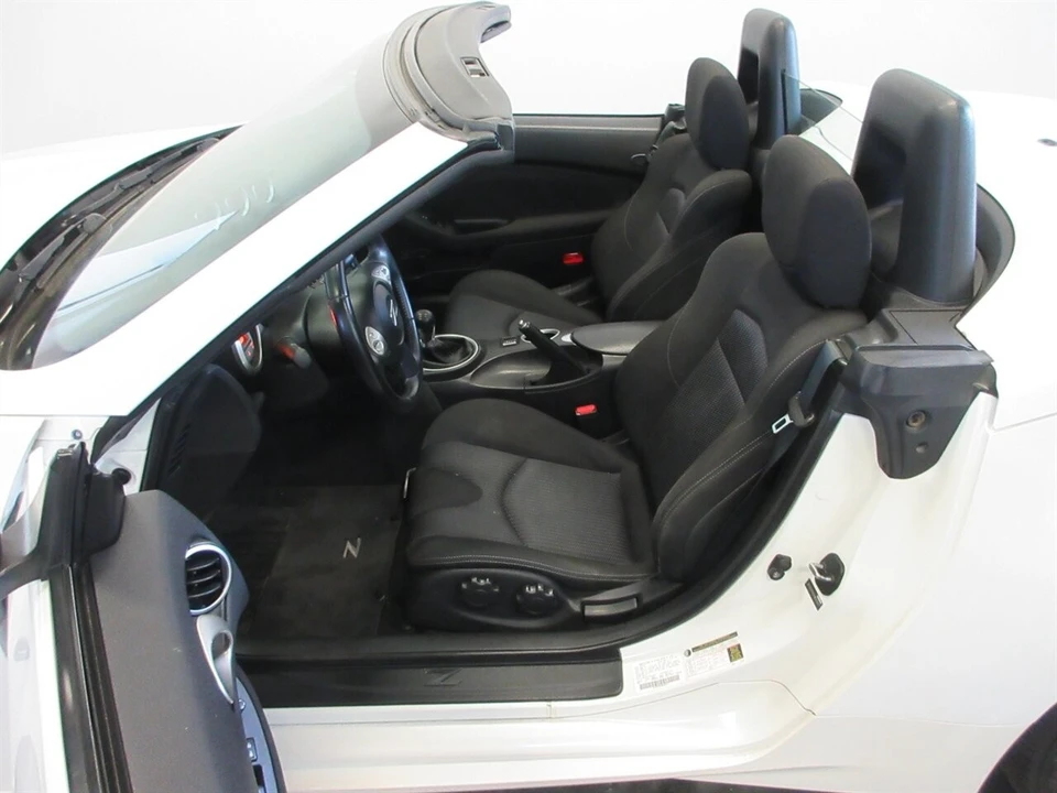2010 Nissan 370Z 6th Gen - Image 23 of 24