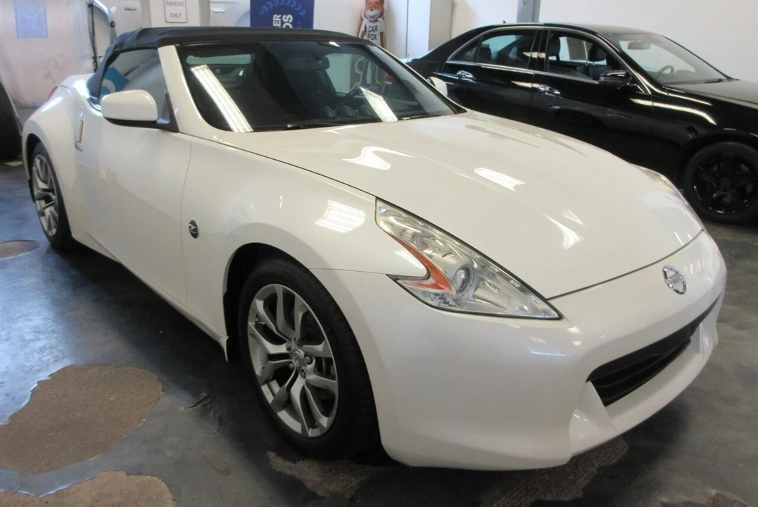2010 Nissan 370Z 6th Gen - Image 6 of 24