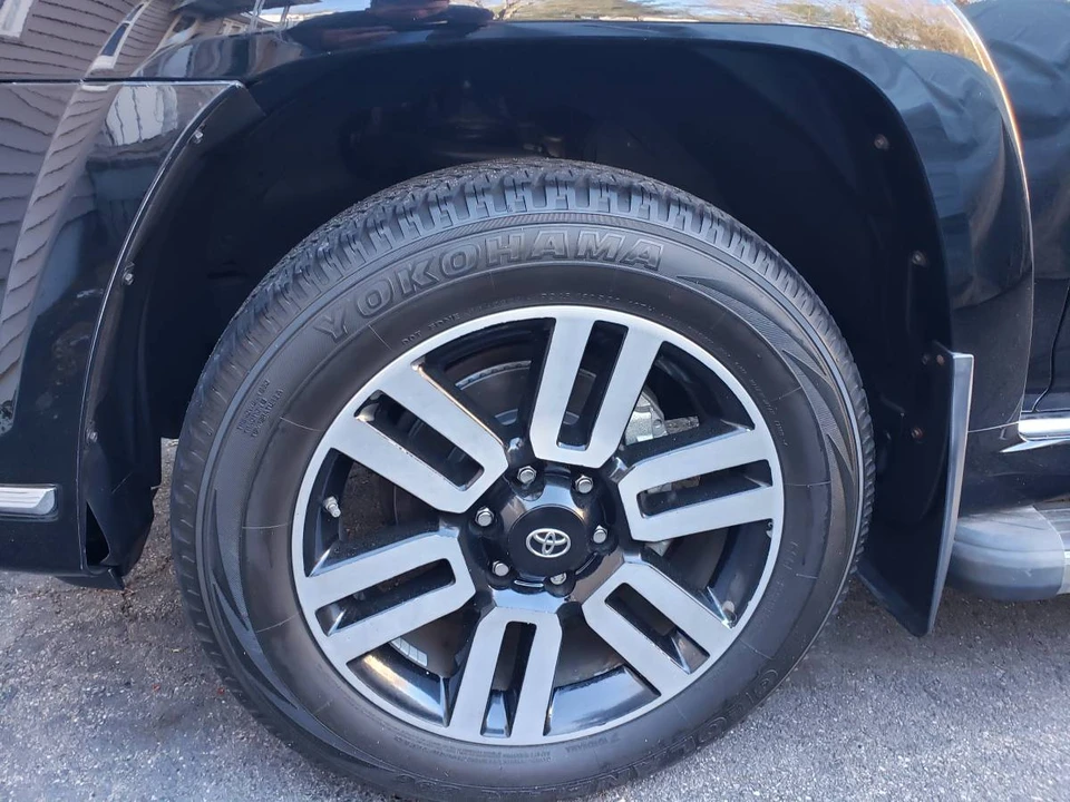 2010 Toyota 4Runner 5th Gen - Image 3 of 10