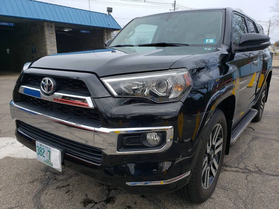 2010 Toyota 4Runner - Image 2 of 16