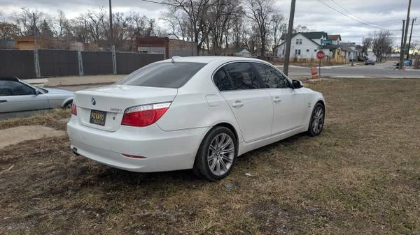 2010 BMW E60 5 Series Sedan - Image 4 of 8