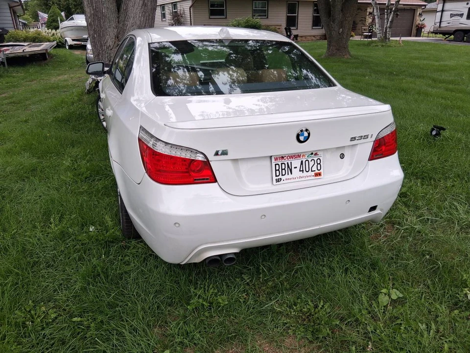 2010 BMW E60 5 Series Sedan - Image 3 of 5