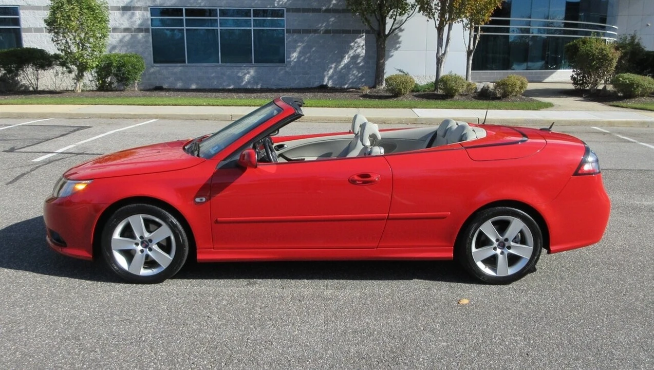 2010 Saab 9-3 2nd Gen - Image 15 of 21