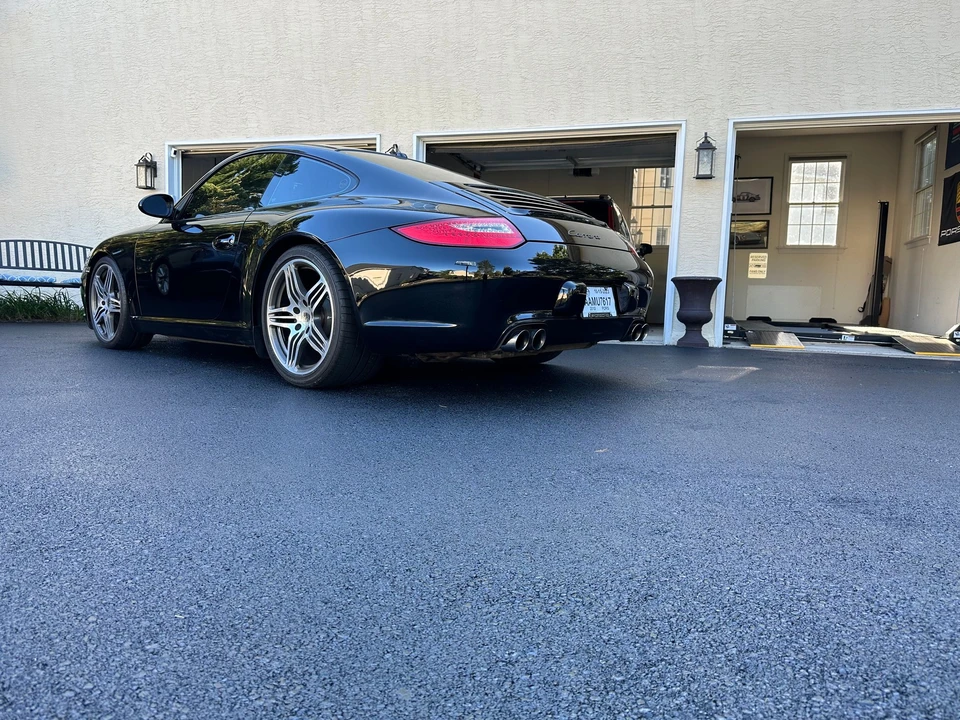 2010 Porsche 997 Carrera - Image 7 of 21
