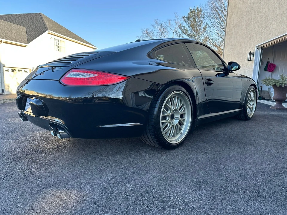 2010 Porsche 997 Carrera - Image 19 of 21