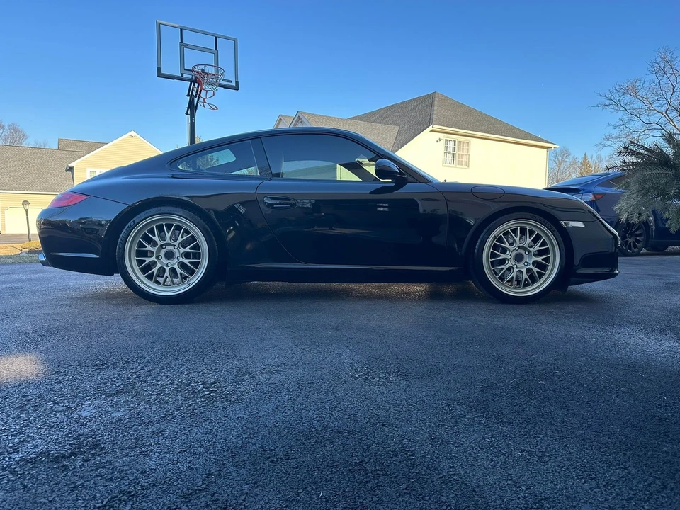 2010 Porsche 997 Carrera - Image 15 of 21