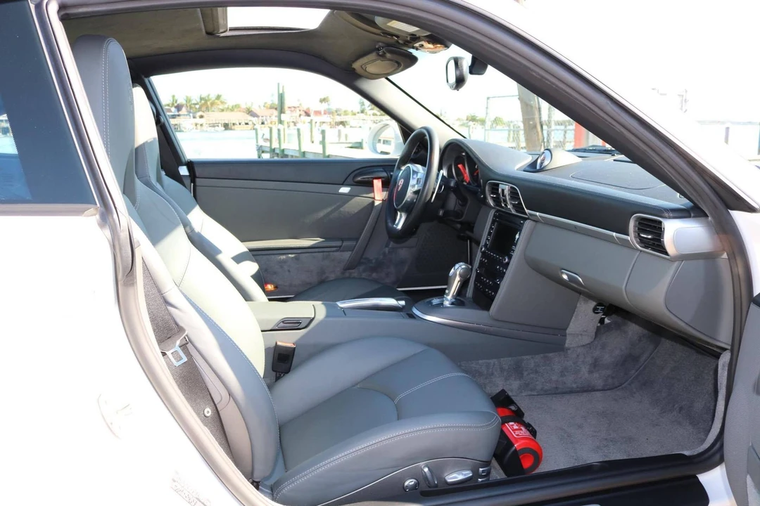 2010 Porsche 997 Carrera S - Image 13 of 20