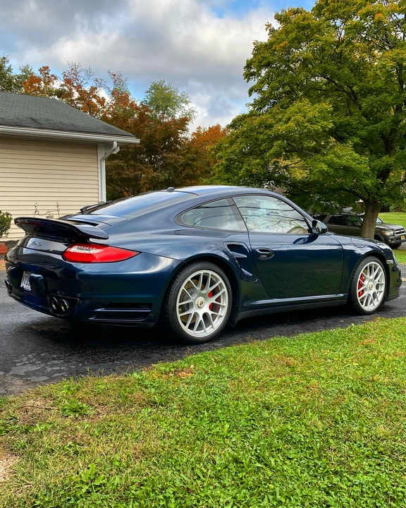 2010 Porsche 997 Turbo - Image 2 of 11