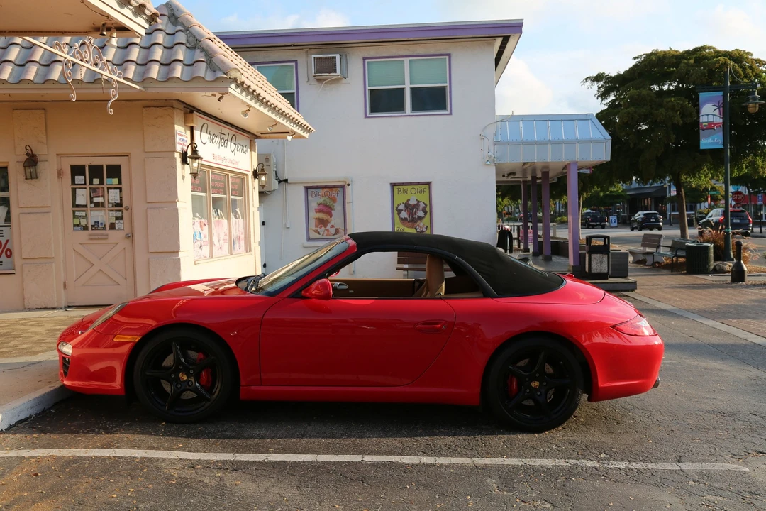 2010 Porsche 997 Carrera S - Image 5 of 30