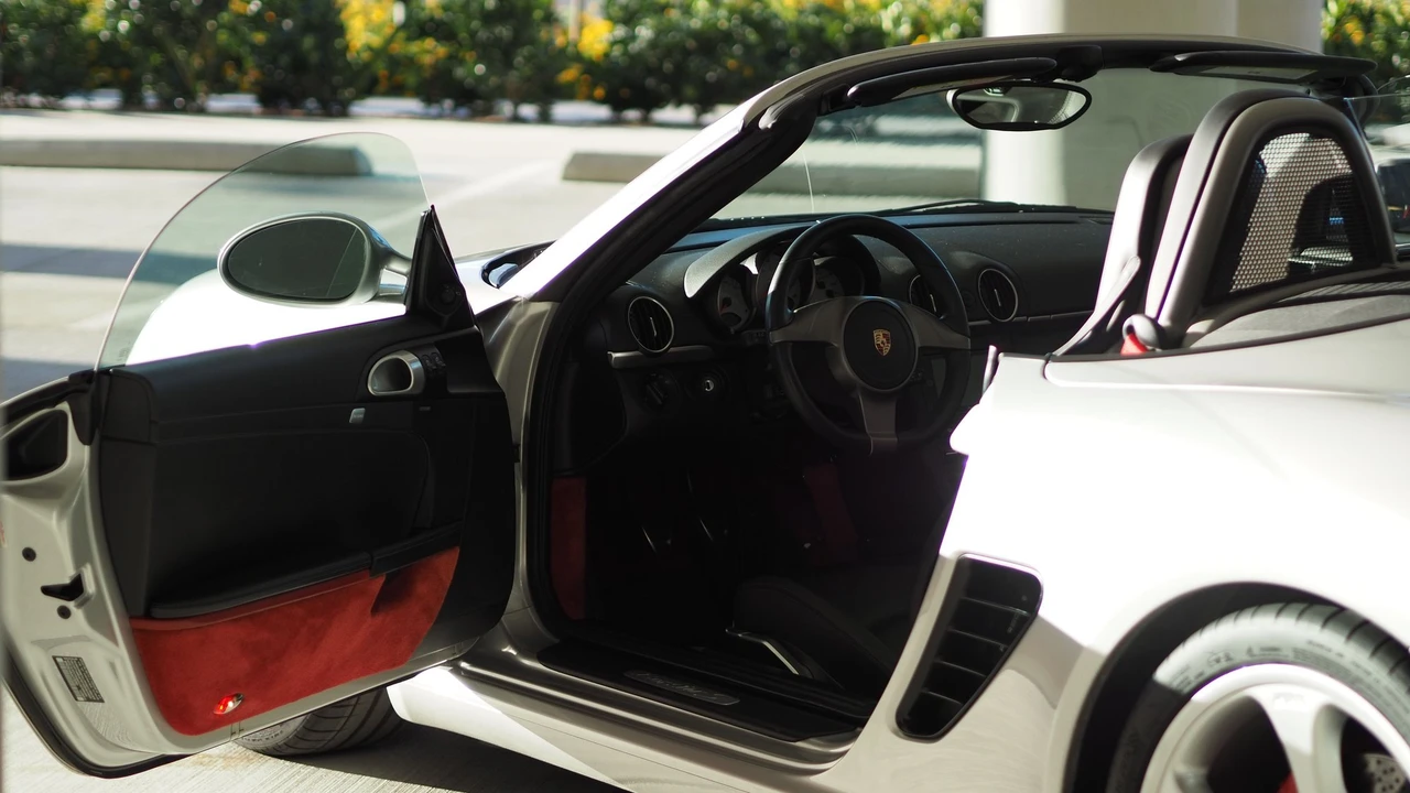 2010 Porsche 987 Boxster S - Image 8 of 17