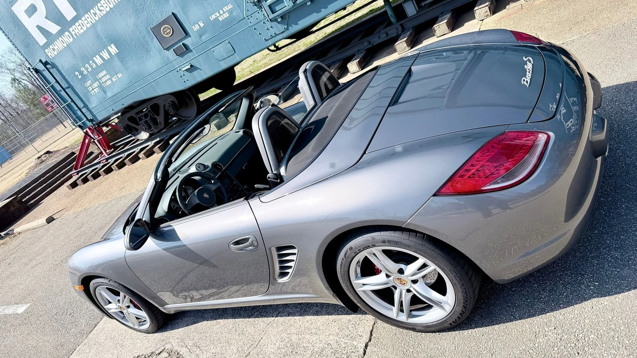 2010 Porsche 987 Boxster S - Image 8 of 20