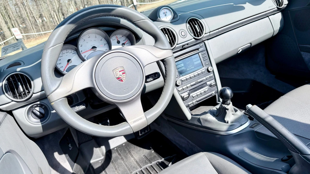 2010 Porsche 987 Boxster S - Image 14 of 20