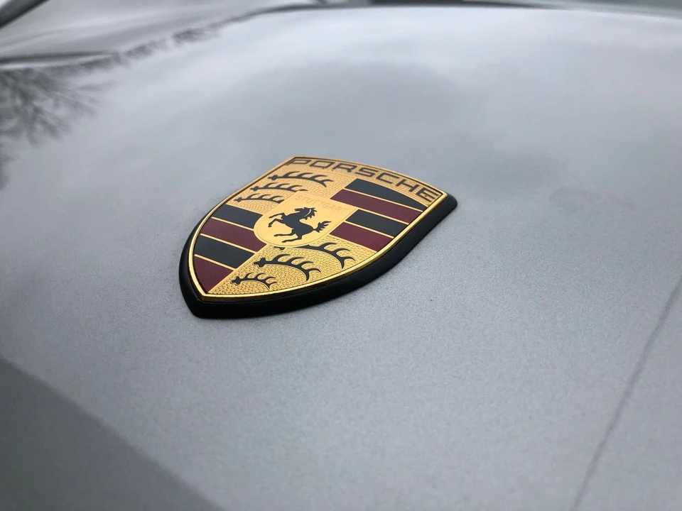 2010 Porsche 997 Carrera 4S - Image 5 of 11