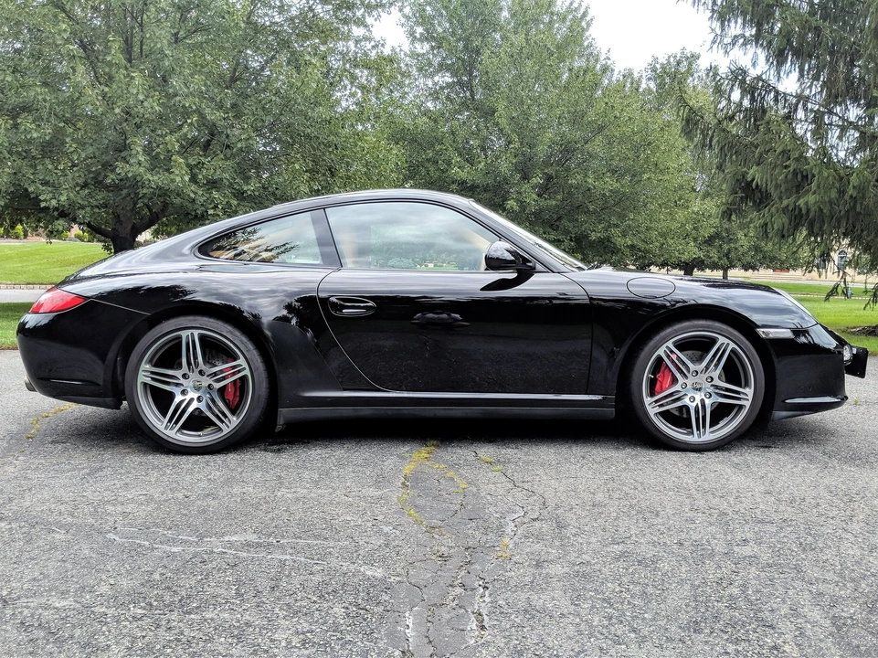 2010 Porsche 997 Carrera 4S - Image 5 of 27