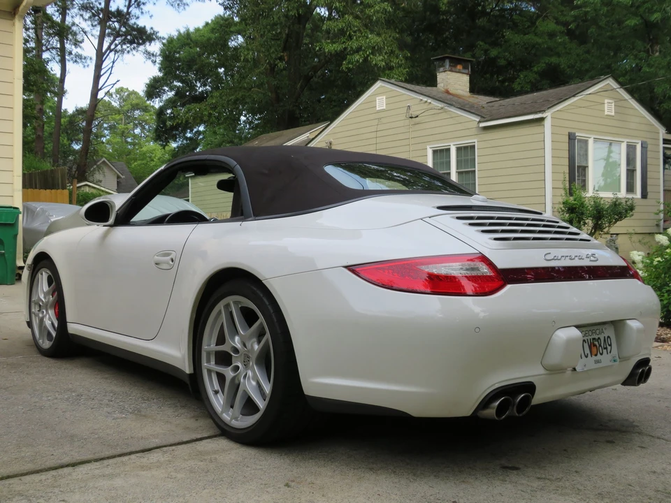 2010 Porsche 997 Carrera 4S - Image 4 of 20