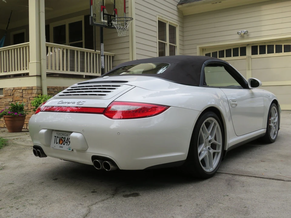 2010 Porsche 997 Carrera 4S - Image 6 of 20