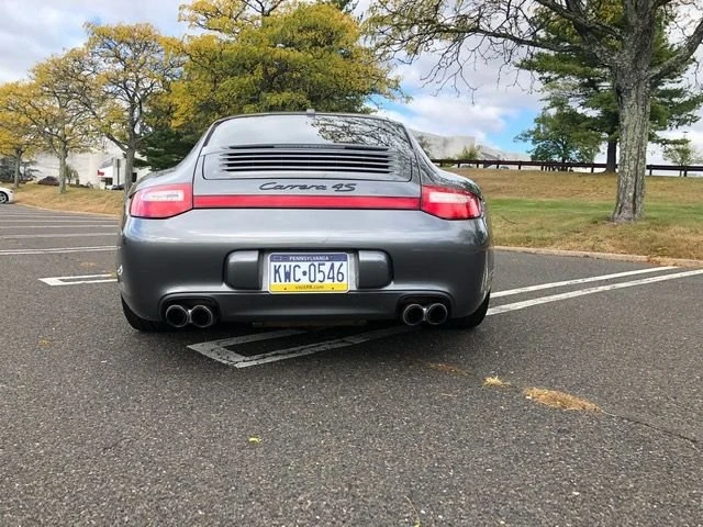 2010 Porsche 997 Carrera 4S - Image 4 of 27
