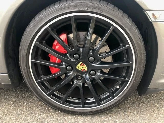 2010 Porsche 997 Carrera 4S - Image 10 of 27