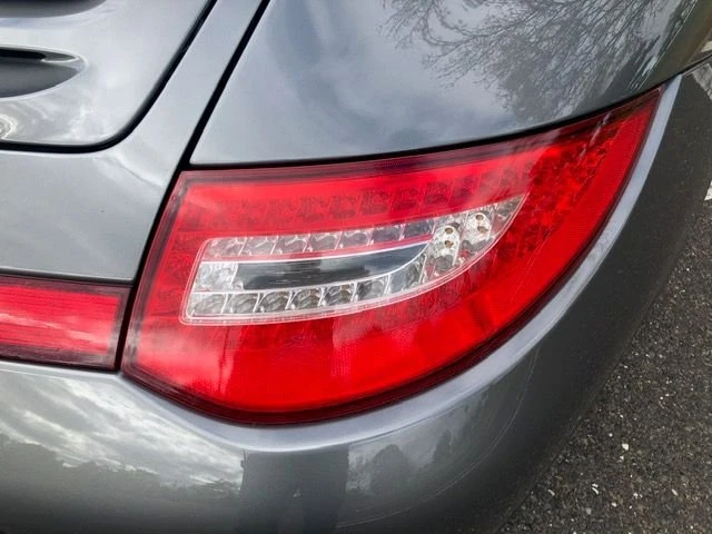 2010 Porsche 997 Carrera 4S - Image 18 of 27