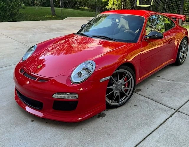 2010 Porsche 997 GT3 - Image 2 of 9